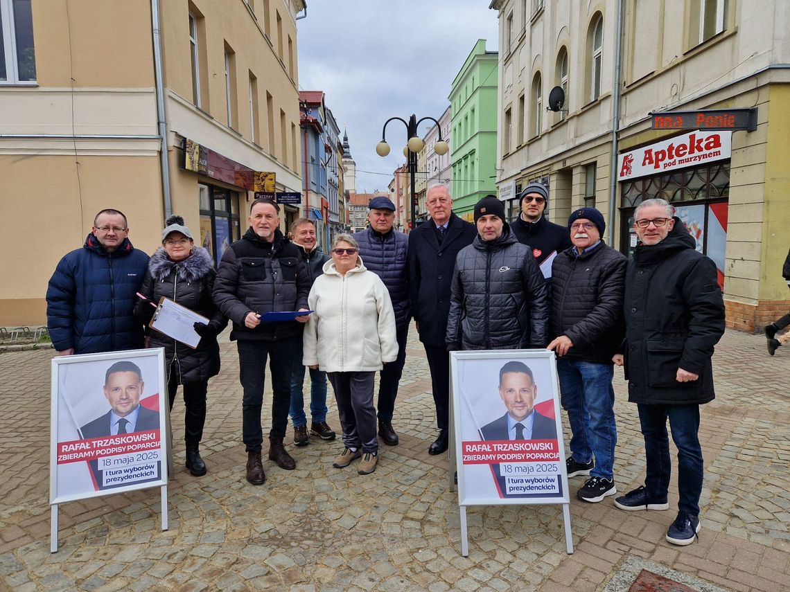 Dzierżoniów, konferencja posła Marka Chmielewskiego