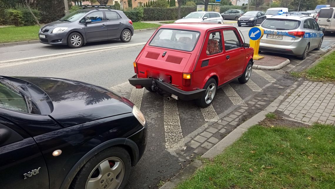 Dzierżoniów, Oplem wjechał w "malucha"