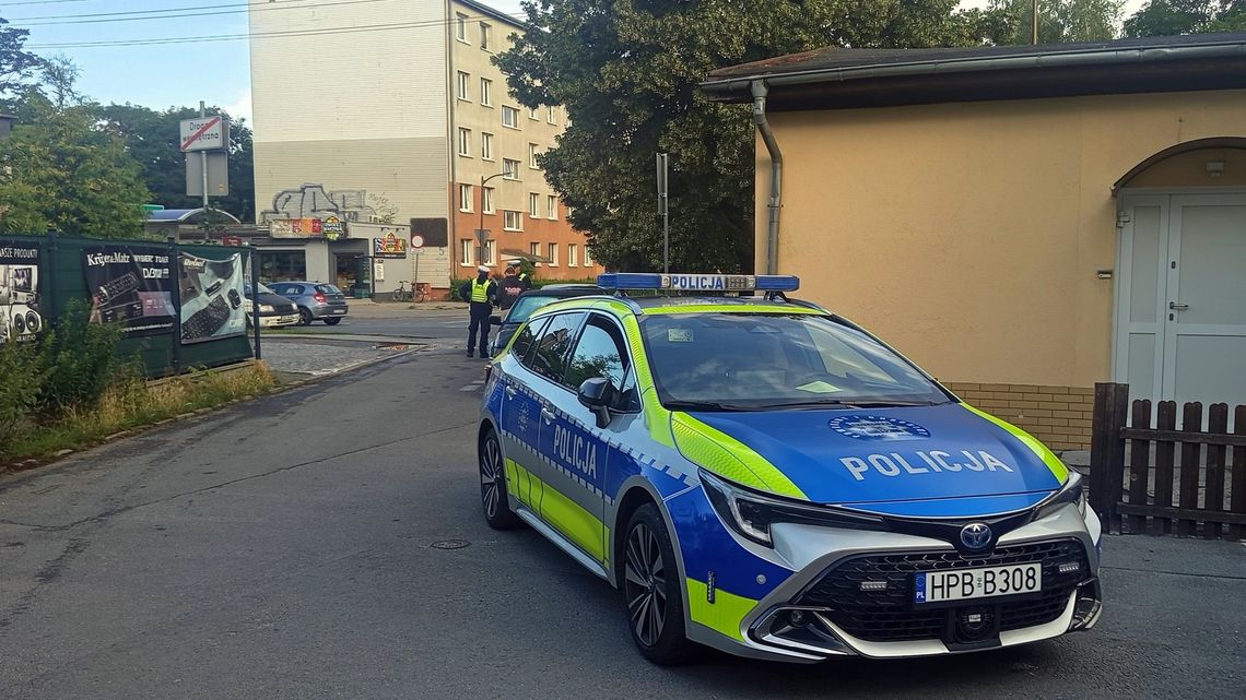Dzierżoniów. Volkswagenem wjechała w Audi