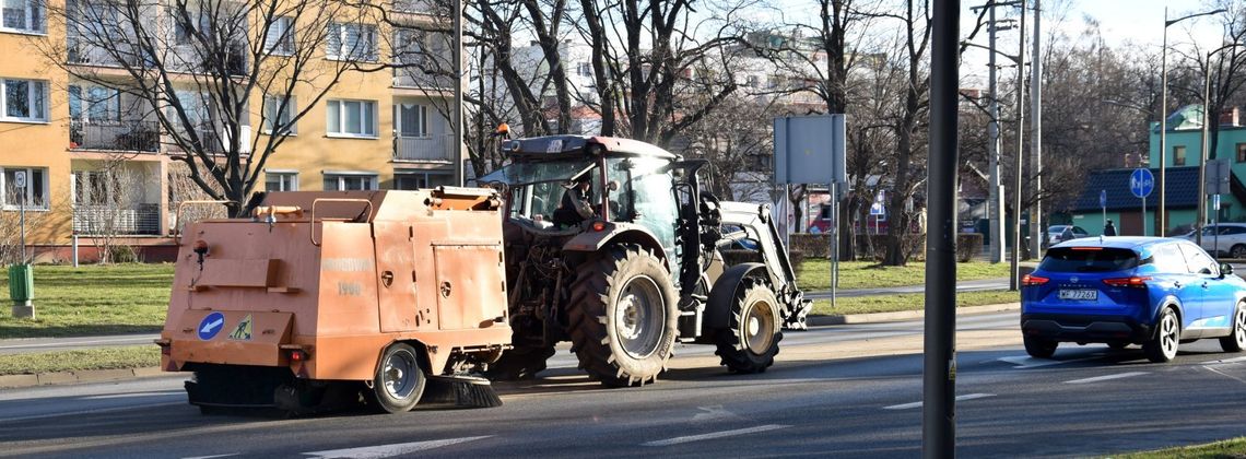 Dzierżoniowskie drogi sprzątane na bieżąco