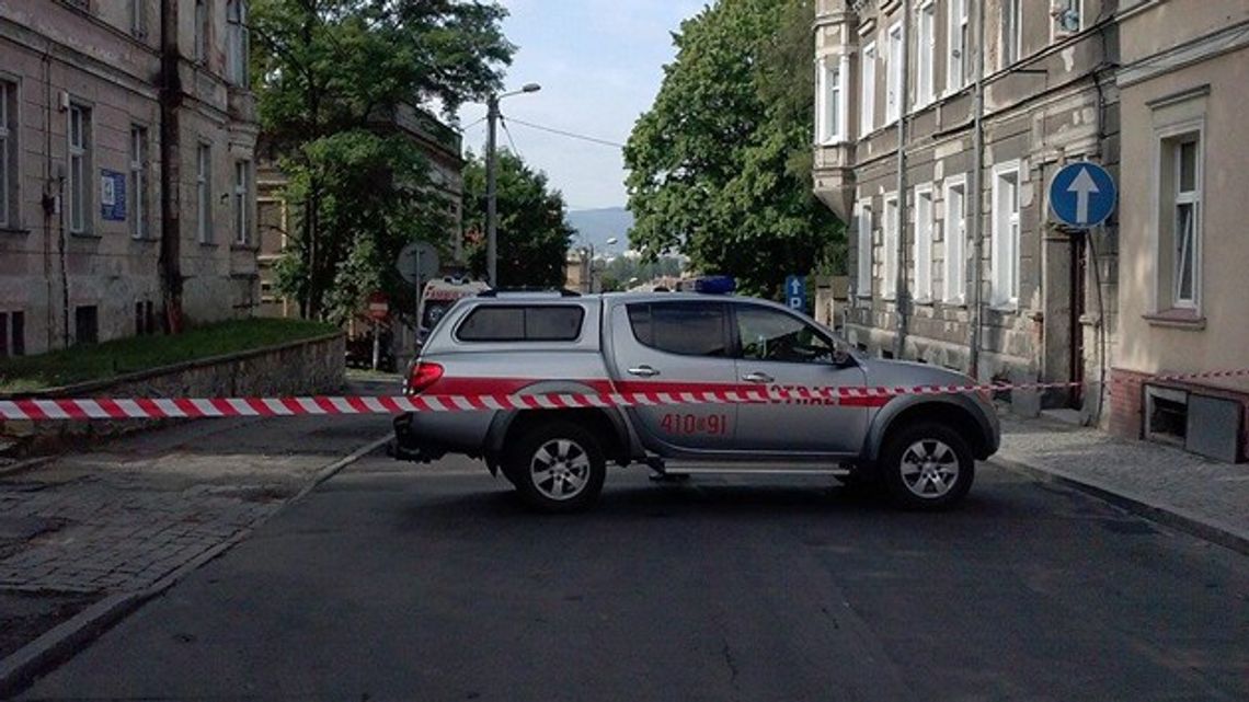 EWAKUACJA URZĘDU SKARBOWEGO W DZIERŻONIOWIE EWAKUACJA URZĘDU SKARBOWEGO W DZIERŻONIOWIE