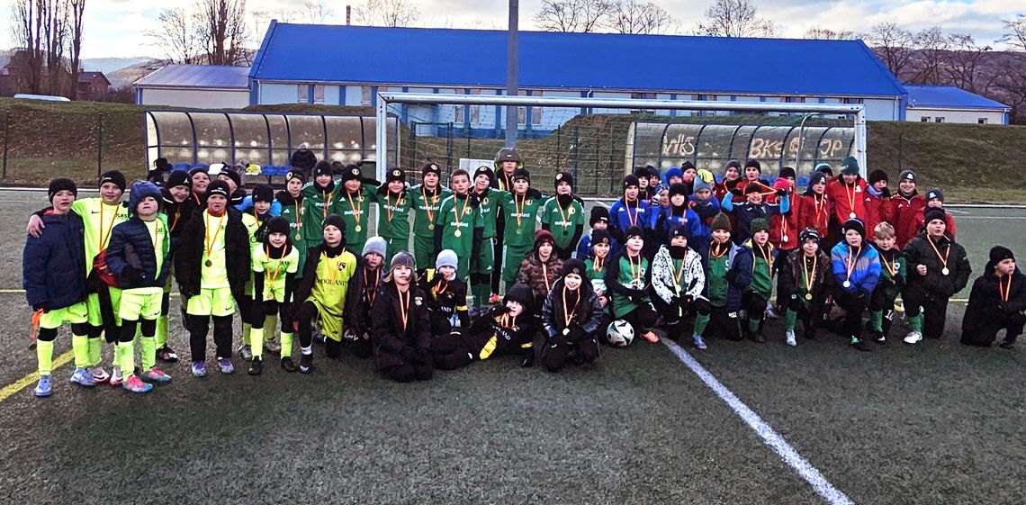 First KICK - turniej piłki nożnej w Bielawie