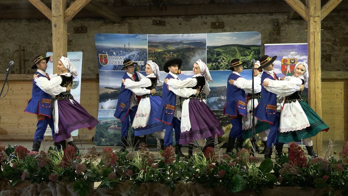 Folklor w sercu Arboretum: Festiwal "FOLKOVE - Jesienne dźwięki kultur"