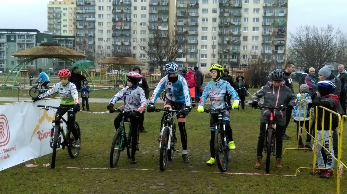 GWIAZDKOWY WYŚCIG DZIERŻONIOWSKIEJ LIGI BMX-MTB GWIAZDKOWY WYŚCIG DZIERŻONIOWSKIEJ LIGI BMX-MTB