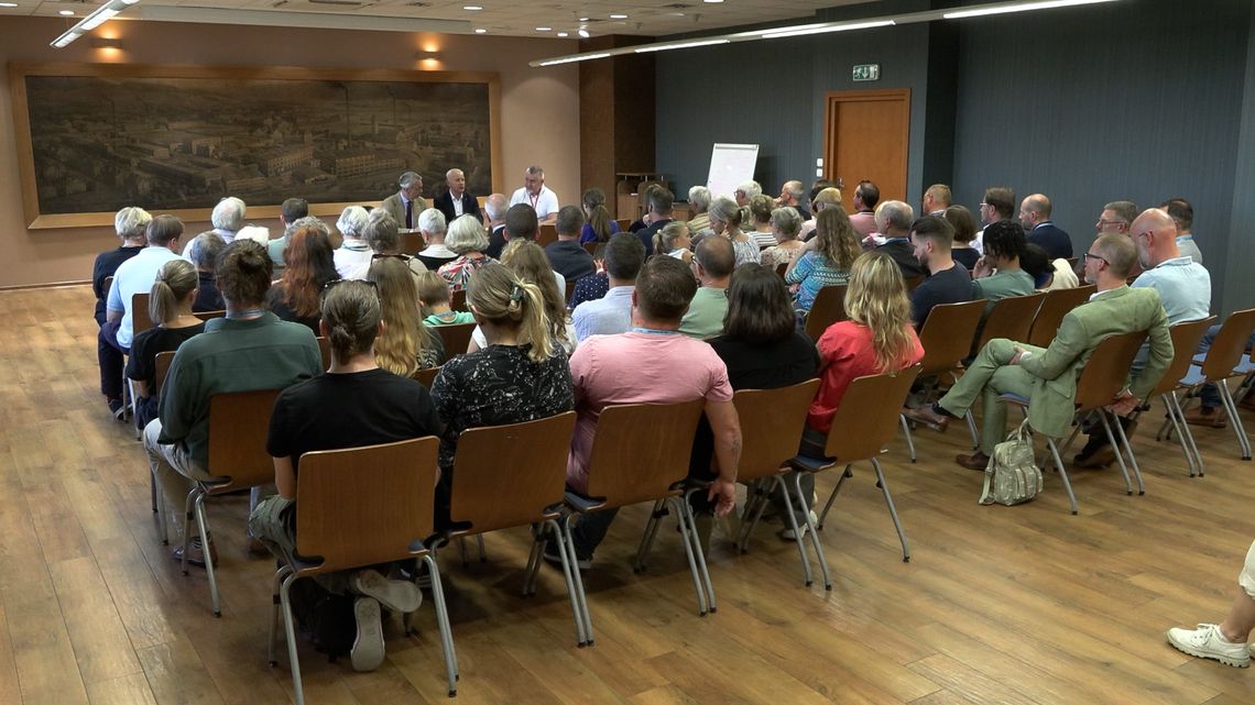 Historyczny powrót: Potomek rodziny Dierig odwiedził Bielawę