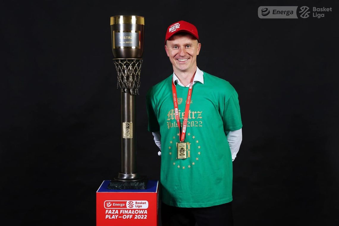 Honorowy Obywatel Bielawy - Robert Skibniewski - ponownie został Mistrzem Polski w koszykówce
