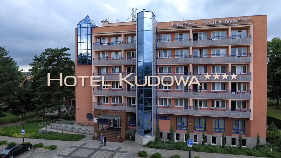 HOTEL KUDOWA – MANUFAKTURA RELAKSU