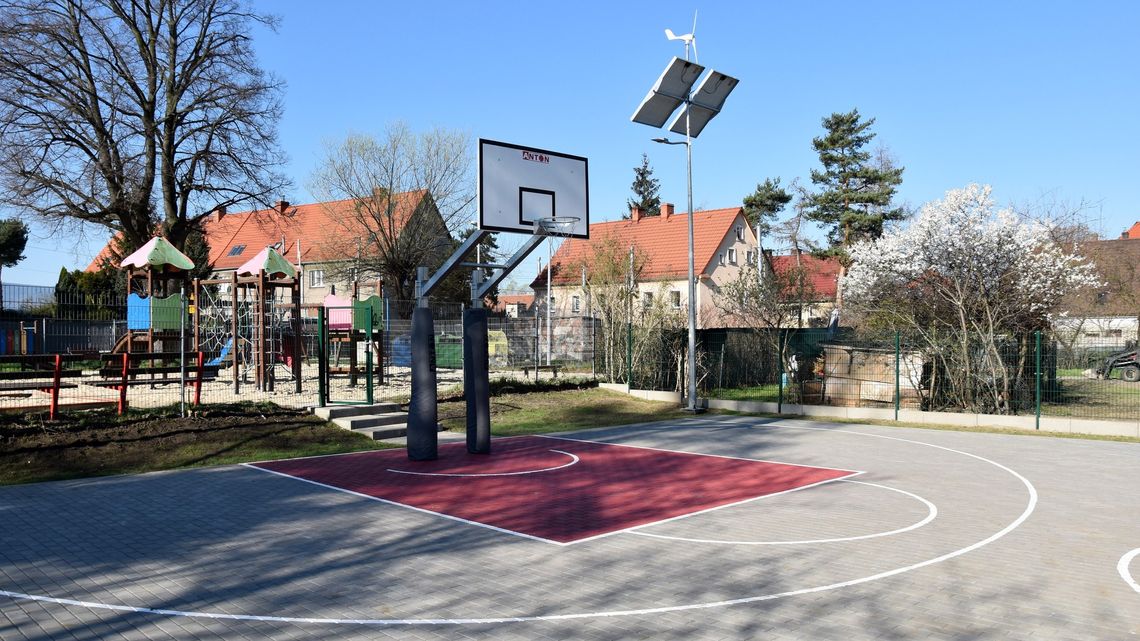 Inwestycja za 214 tys. zł zmienia oblicze ul. Brzegowej w Dzierżoniowie