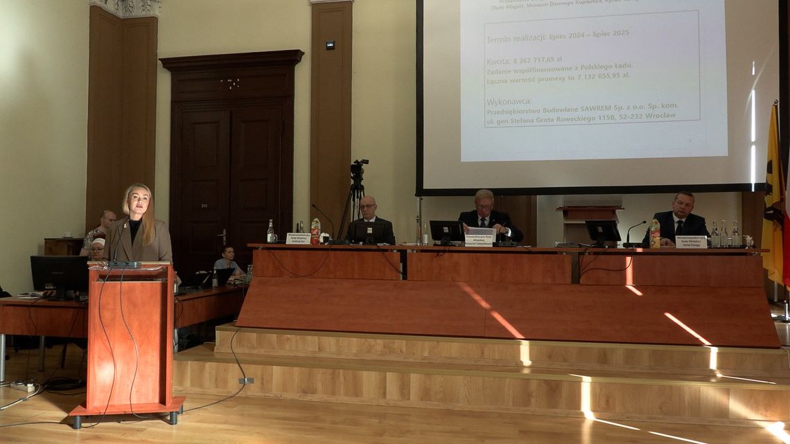 Inwestycyjne podsumowanie na sesji w Świdnicy