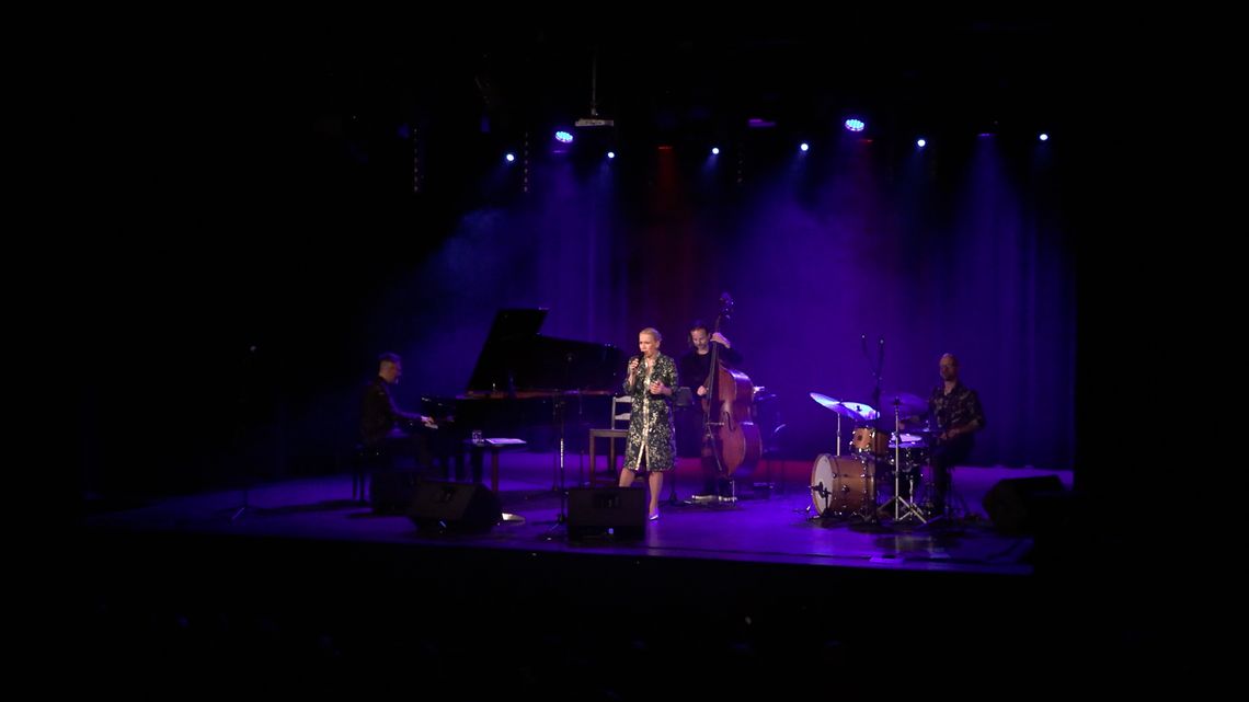 Jazzowy wieczór w Bielawie z Agą Zaryan