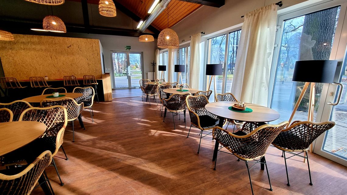 Kawiarenka EKO Cafe w bielawskim Parku Miejskim ponownie otwarta po gruntownej metamorfozie Kawiarenka EKO Cafe w bielawskim Parku Miejskim ponownie otwarta po gruntownej metamorfozie