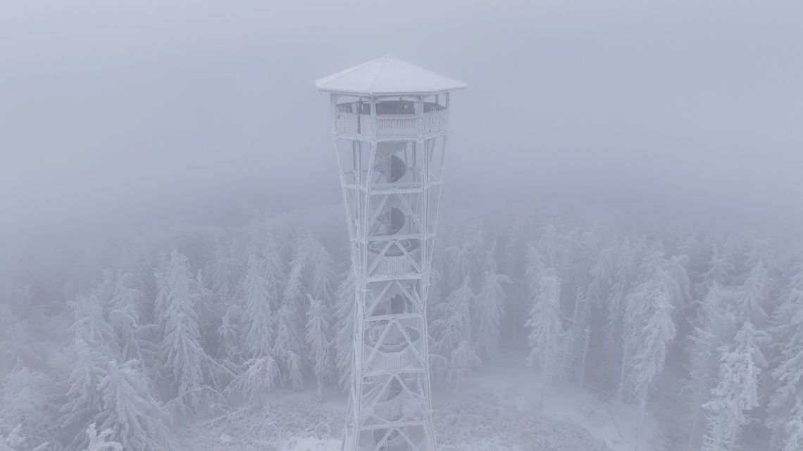 Kłodzka Góra w zimowej scenerii