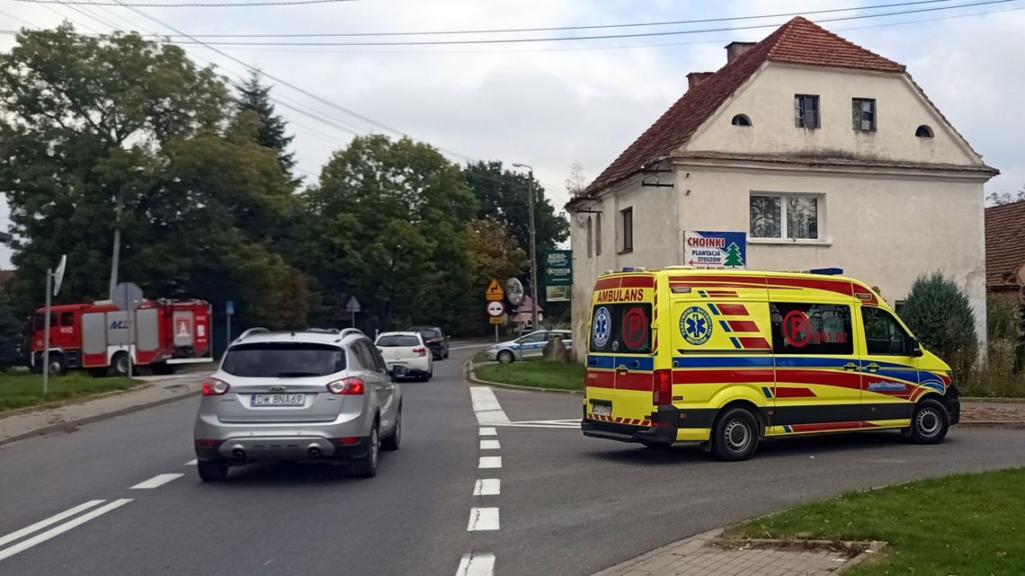 Kołaczów, zderzenie BMW z Peuegeotem