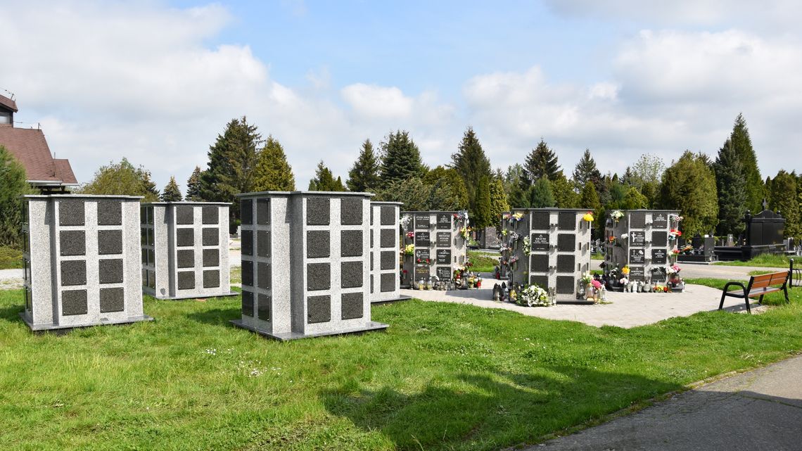 Kolumbarium rozbudowane, dzierżoniowski cmentarz będzie większy?