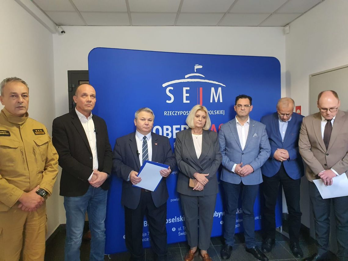 Konferencja prasowa poświęcona obronie cywilnej i bezpieczeństwu mieszkańców
