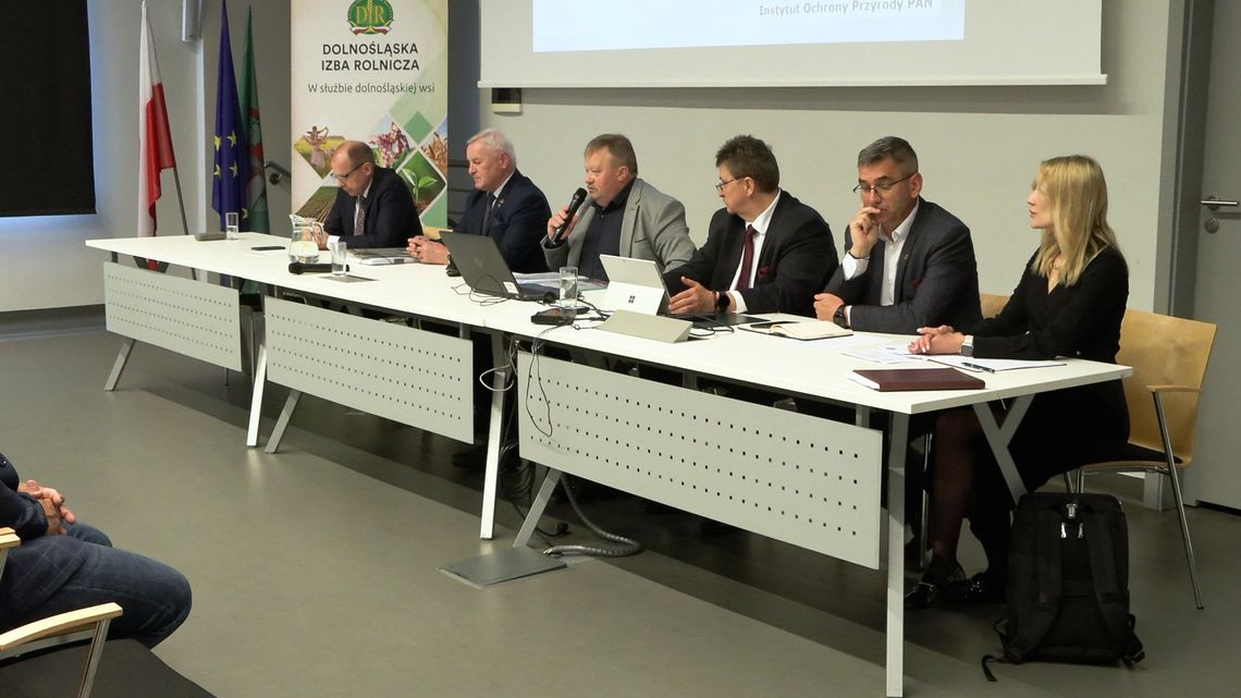 Konferencja "Wilk - Biologia i najważniejsze problemy zarządzania gatunkiem" w Wałbrzychu