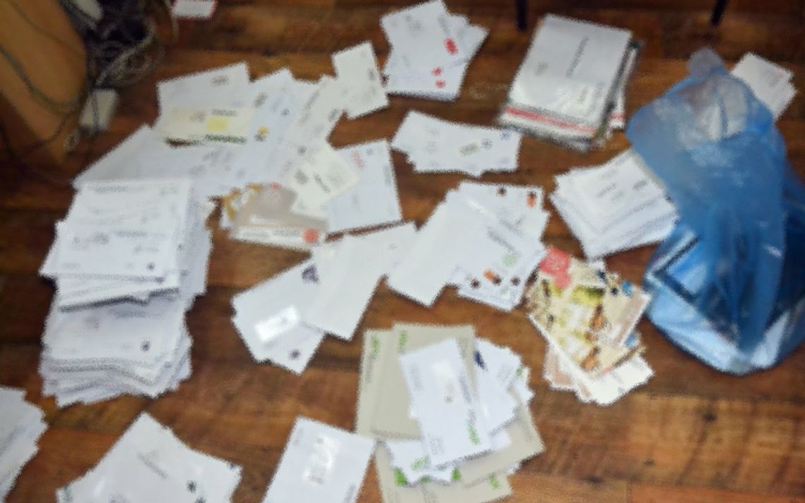 KURIER SPALIŁ KILKASET NIEDOSTARCZONYCH PRZESYŁEK