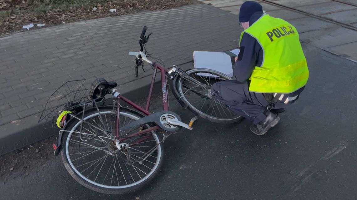 Łagiewniki, rowerzysta wjechał pod ciężarówkę