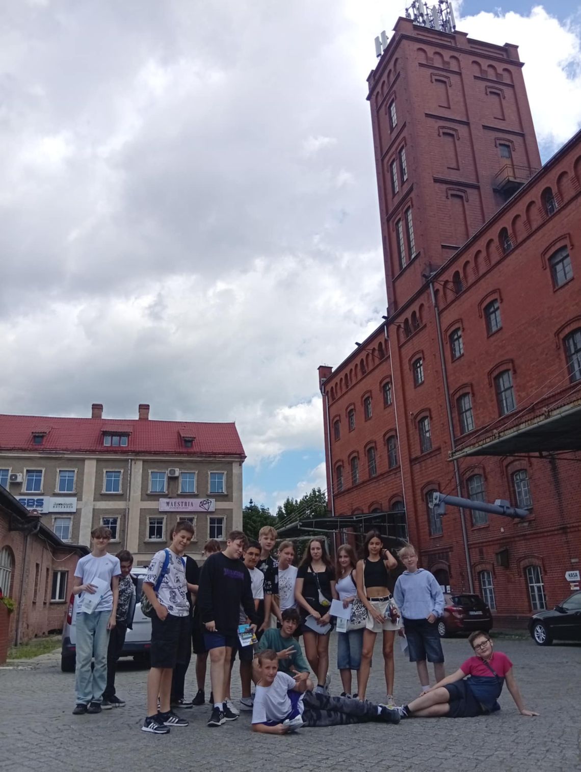 Lokalni reporterzy w Młynie Hilberta