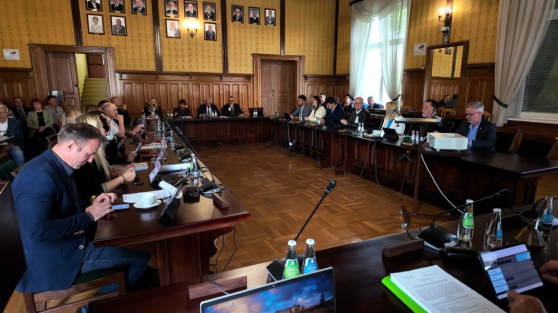 Majowa sesja Rady Miejskiej w Bielawie Majowa sesja Rady Miejskiej w Bielawie