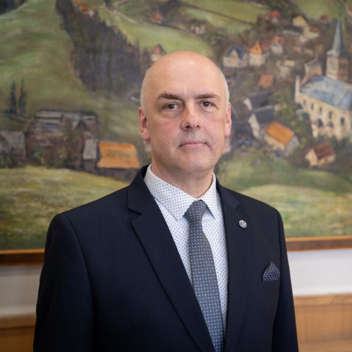 Nagła rezygnacja burmistrza Dusznik-Zdroju! Co się wydarzyło? Nagła rezygnacja burmistrza Dusznik-Zdroju! Co się wydarzyło?