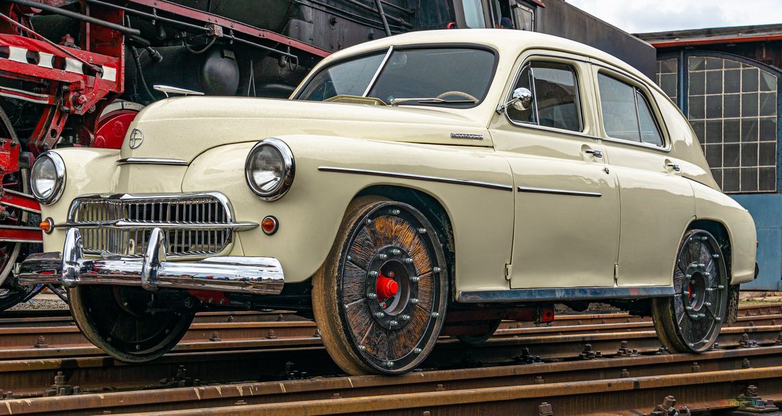 NIEDZIELA Z WARSZAWĄ – DREZENA M20