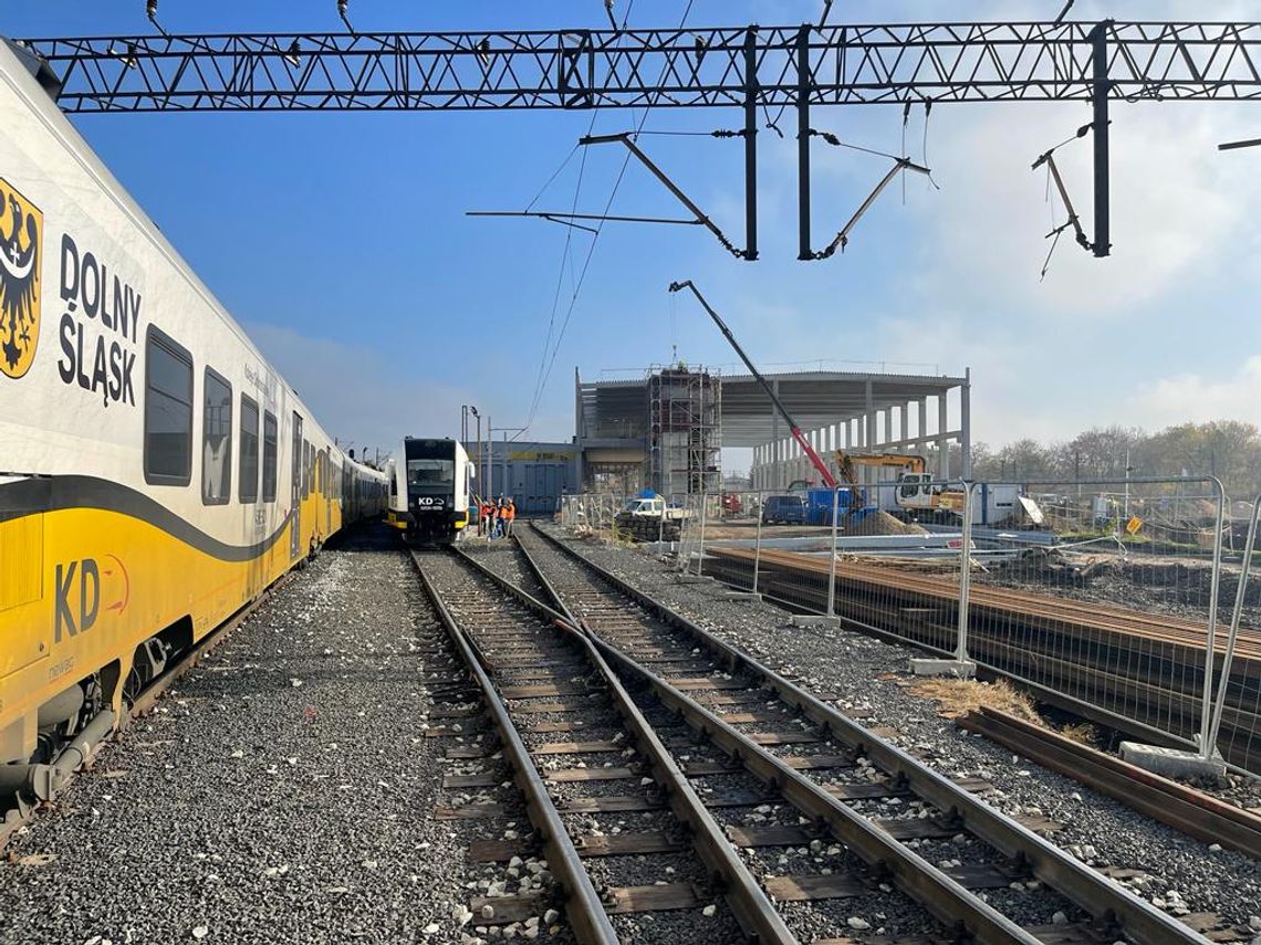 Nowa hala serwisowa Kolei Dolnośląskich na finiszu. Nowa hala serwisowa Kolei Dolnośląskich na finiszu.
