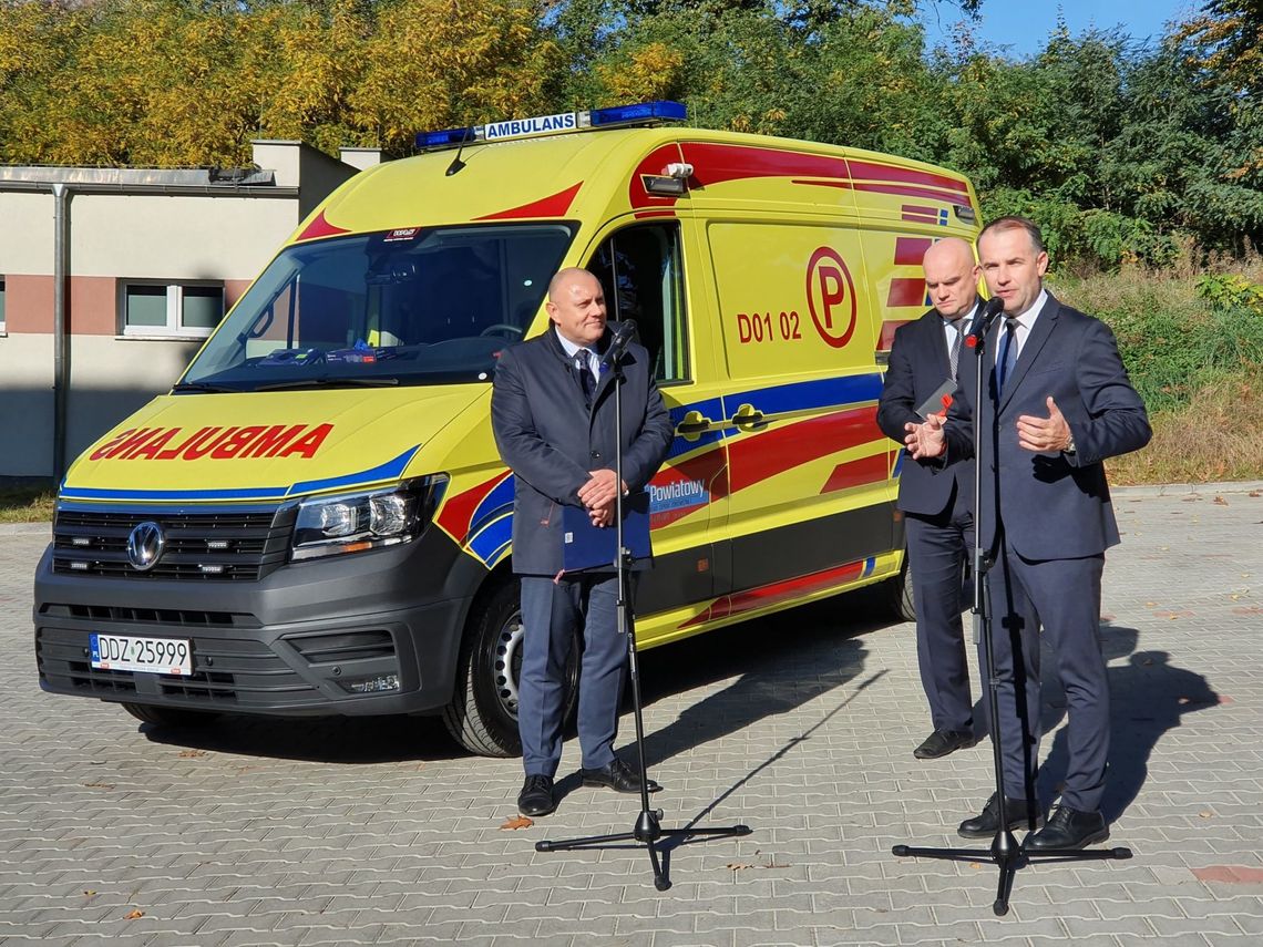 Nowy ambulans w Szpitalu Powiatowym w Dzierżoniowie