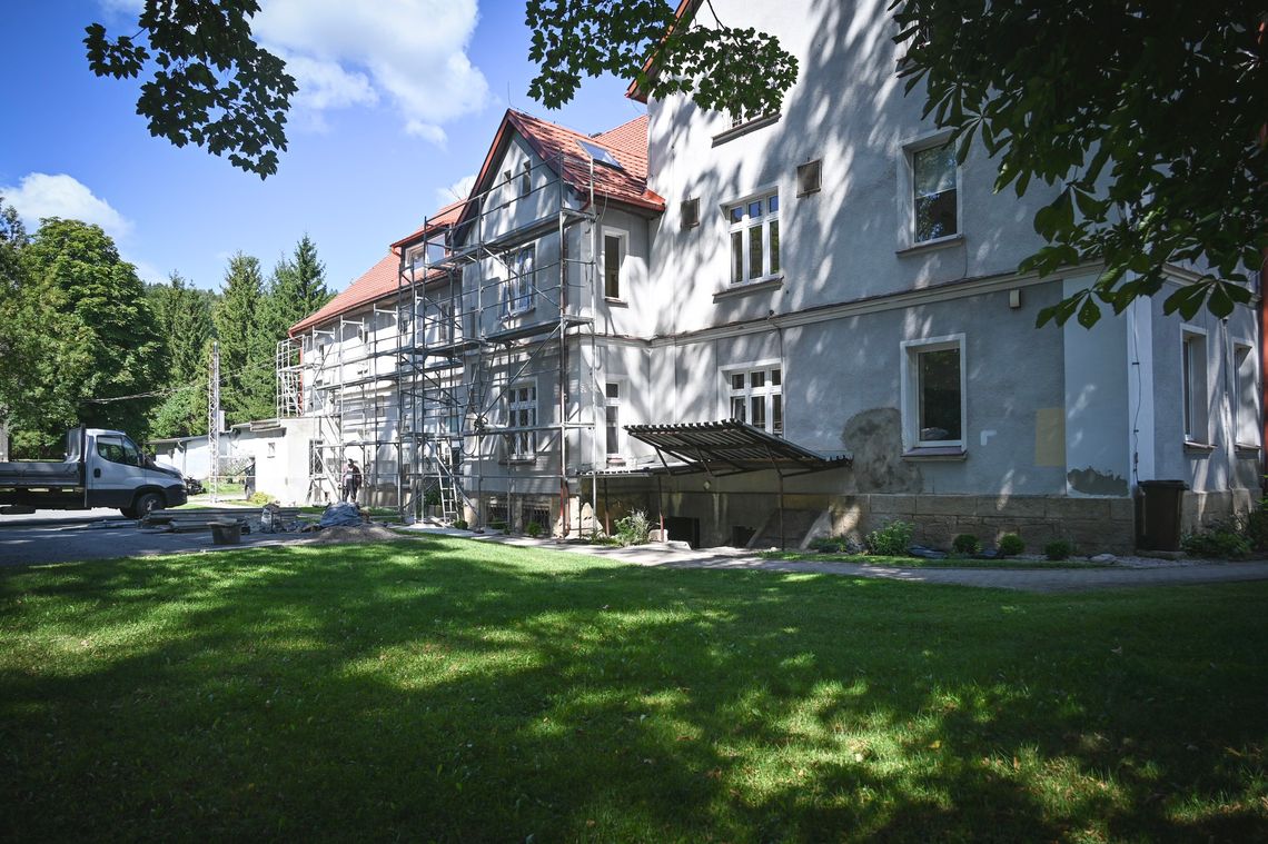 Odbudowa po powodzi – inwestycje w Specjalnym Ośrodku Szkolno-Wychowawczym w Długopolu-Zdroju Odbudowa po powodzi – inwestycje w Specjalnym Ośrodku Szkolno-Wychowawczym w Długopolu-Zdroju