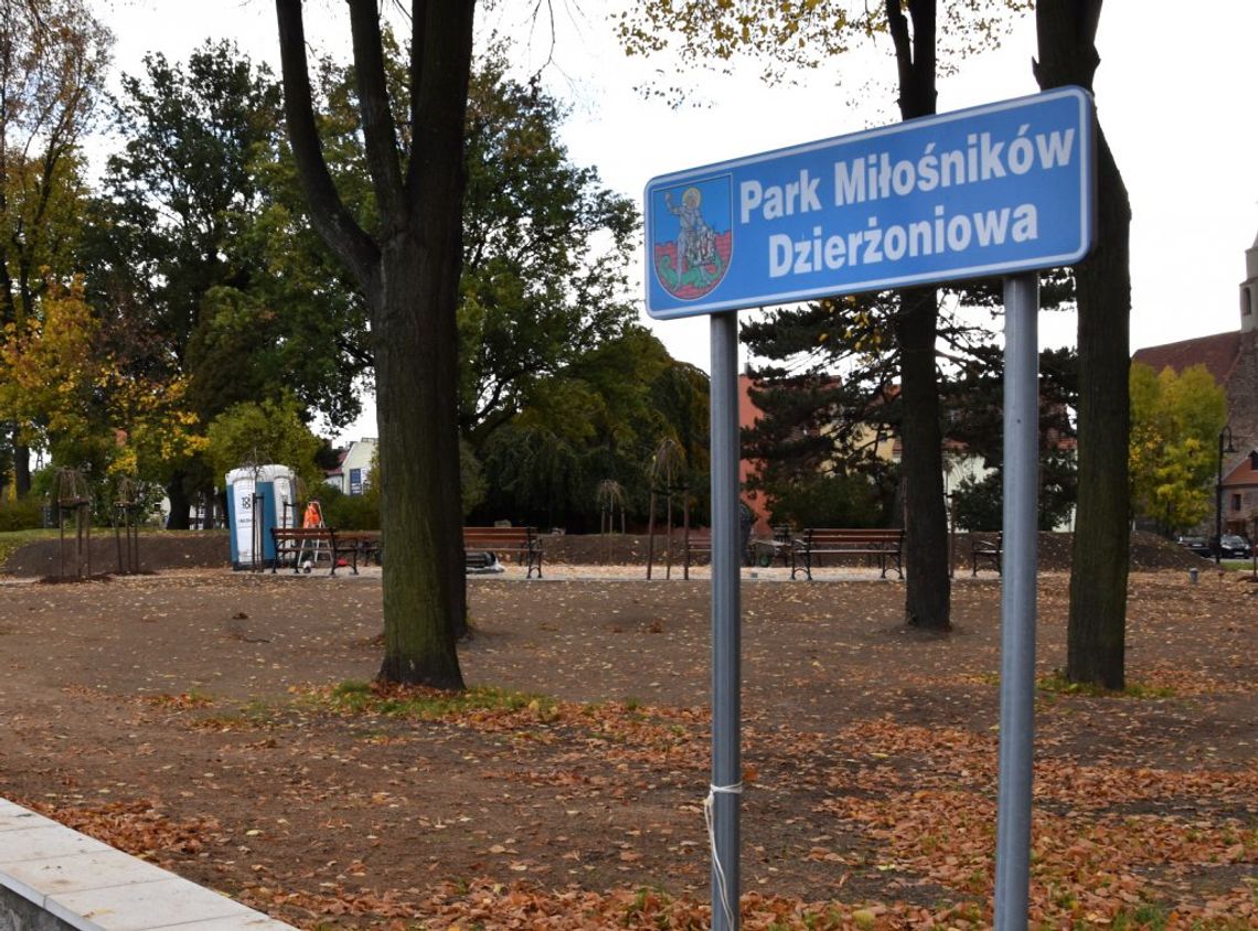 Park Miłośników Dzierżoniowa prawie gotowy