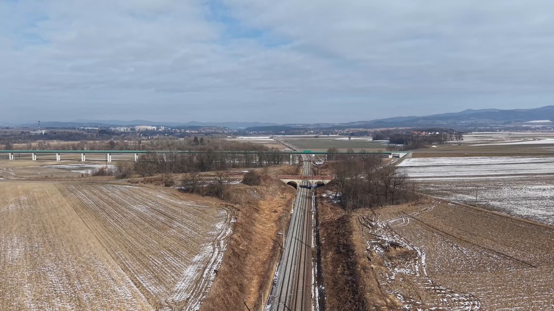 Pierwszy lot nad Linią Kolejową nr 322 Krosnowice - Żelazno - Lądek Zdrój - Stronie Śląskie