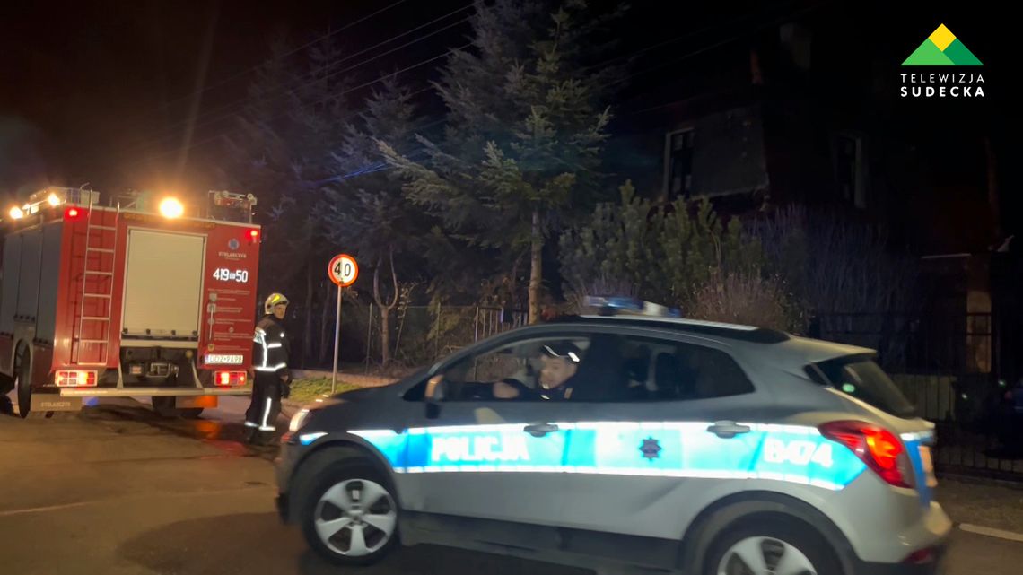 Pieszyce, pożar na strychu budynku mieszkalnego na Zamkowej Pieszyce, pożar na strychu budynku mieszkalnego na Zamkowej
