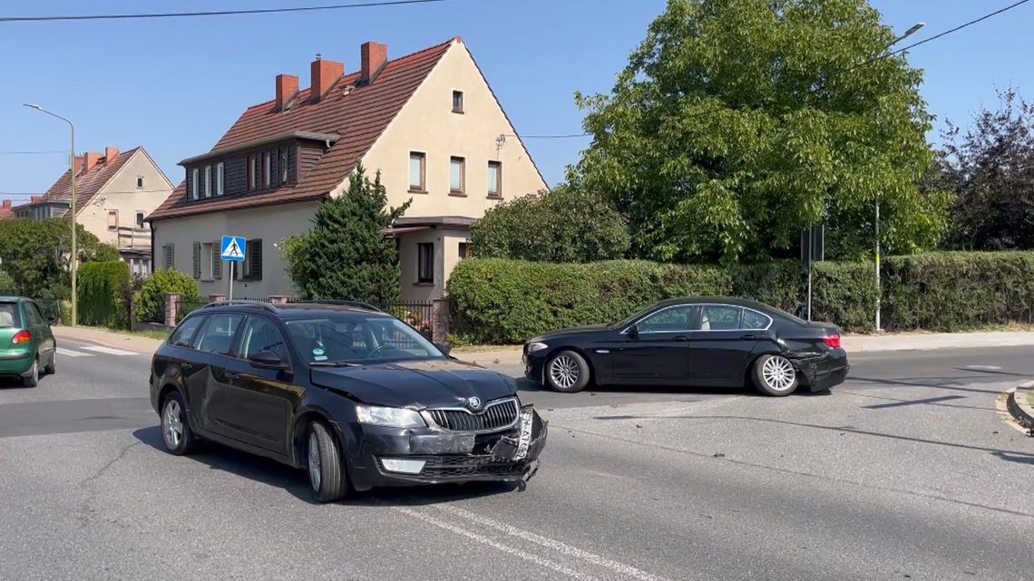 Pieszyce, zderzenie Skody i BMW