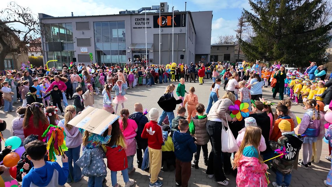 Pieszyckie dzieci przywitały wiosnę