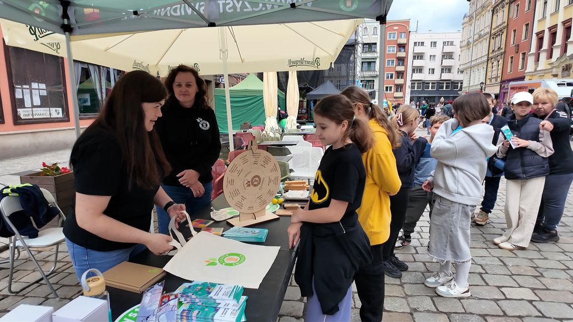 Piknik ekologiczny na Rynku w Świdnicy