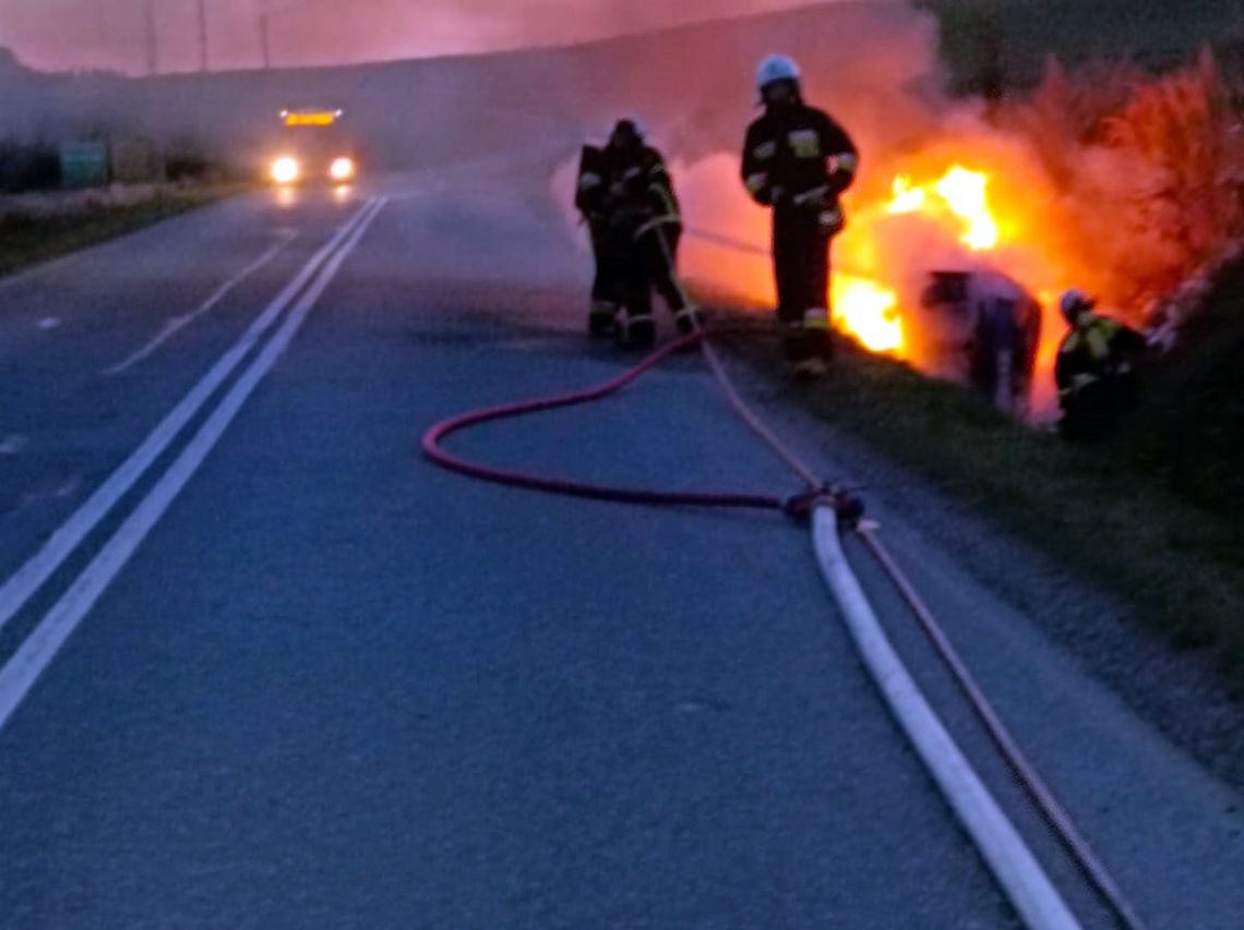 Piława Górna, pożar auta