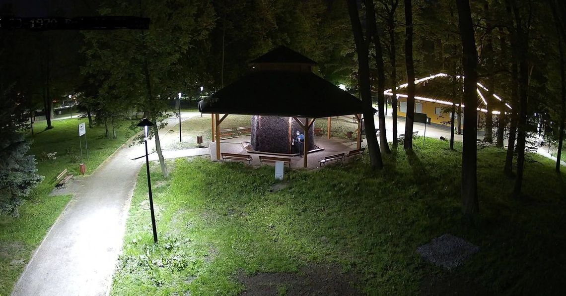 Po zimowej przerwie tężnia plenerowa w bielawskim Parku Miejskim zostanie ponownie uruchomiona