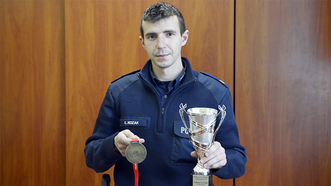 POLICJANT MISTRZEM POLSKI W TAEKWON-DO POLICJANT MISTRZEM POLSKI W TAEKWON-DO