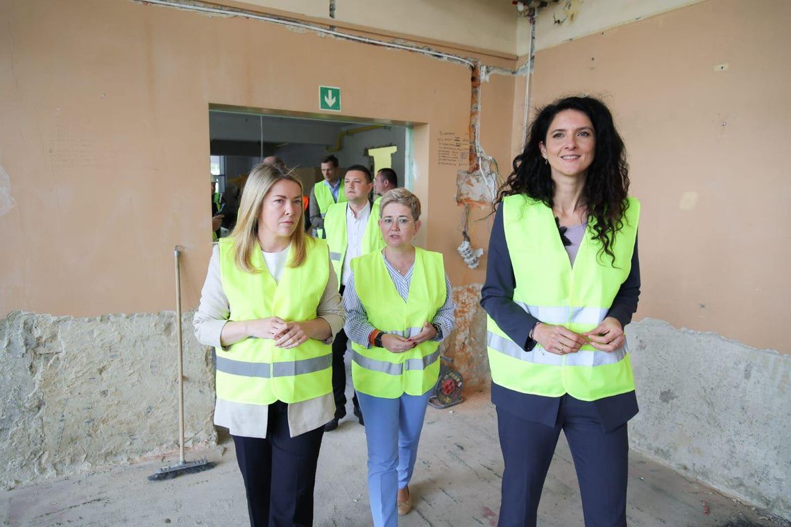 Ponad 6 mln zł trafi do Gminy Bardo na przygotowanie terenu pod budowę 40 domów komunalnych.