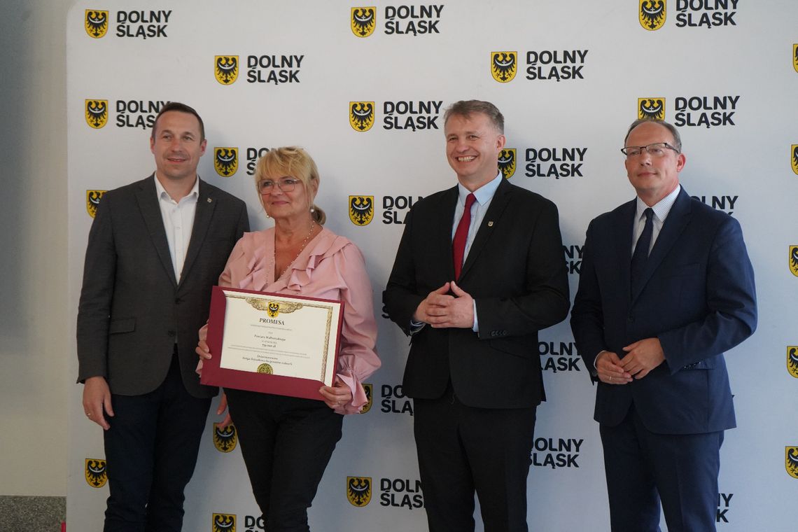 Powiat Wałbrzyski: Ponad 750 tys. zł z budżetu województwa na inwestycje Powiat Wałbrzyski: Ponad 750 tys. zł z budżetu województwa na inwestycje