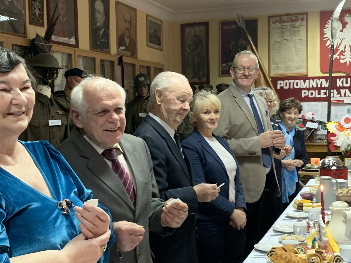 POWIATOWA WIGILIA Z KOMBATANTAMI