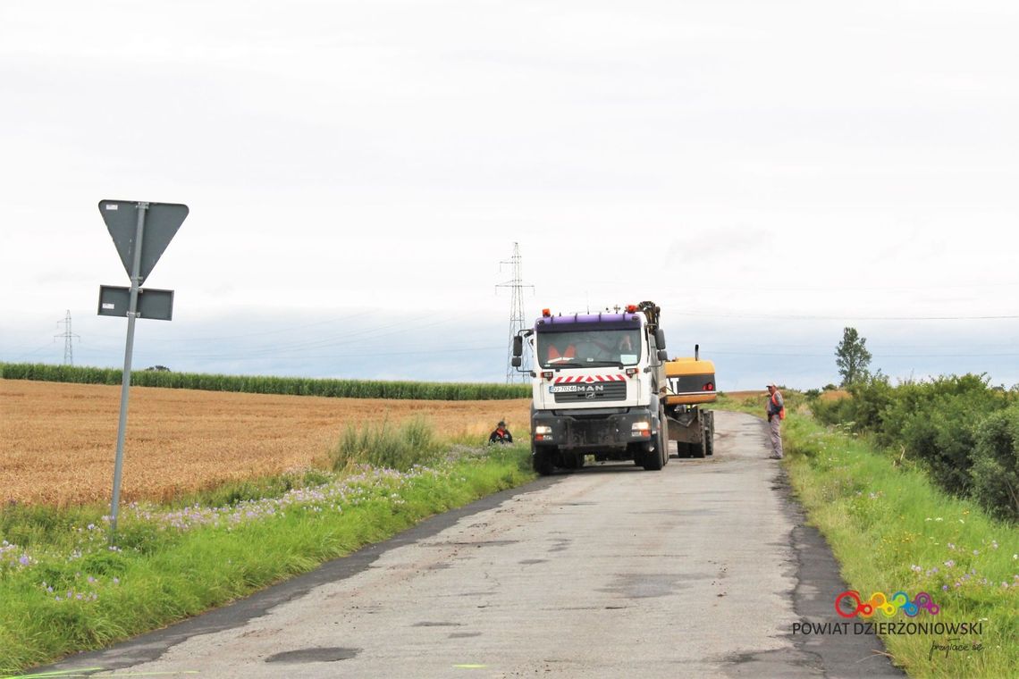 POWSTAJE NOWA DROGA Z WILKOWA WIELKIEGO DO SIENIC POWSTAJE NOWA DROGA Z WILKOWA WIELKIEGO DO SIENIC