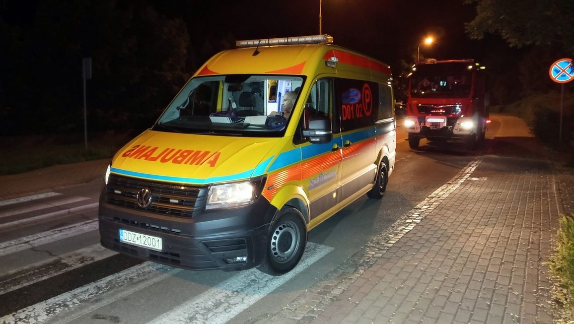 Pożar mieszkania w bloku na Żeromskiego w Bielawie Pożar mieszkania w bloku na Żeromskiego w Bielawie