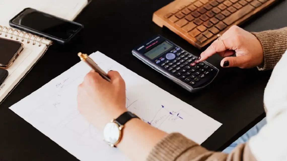 Praca dla głównego księgowego w Powiatowo-Gminnym Związku „Sowiogórskie Autobusy”