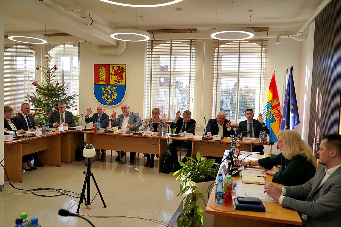 PRAWIE 70 MLN ZŁ NA INWESTYCJE W 2026 ROKU. BUDŻET GMINY ŚWIDNICA UCHWALONY