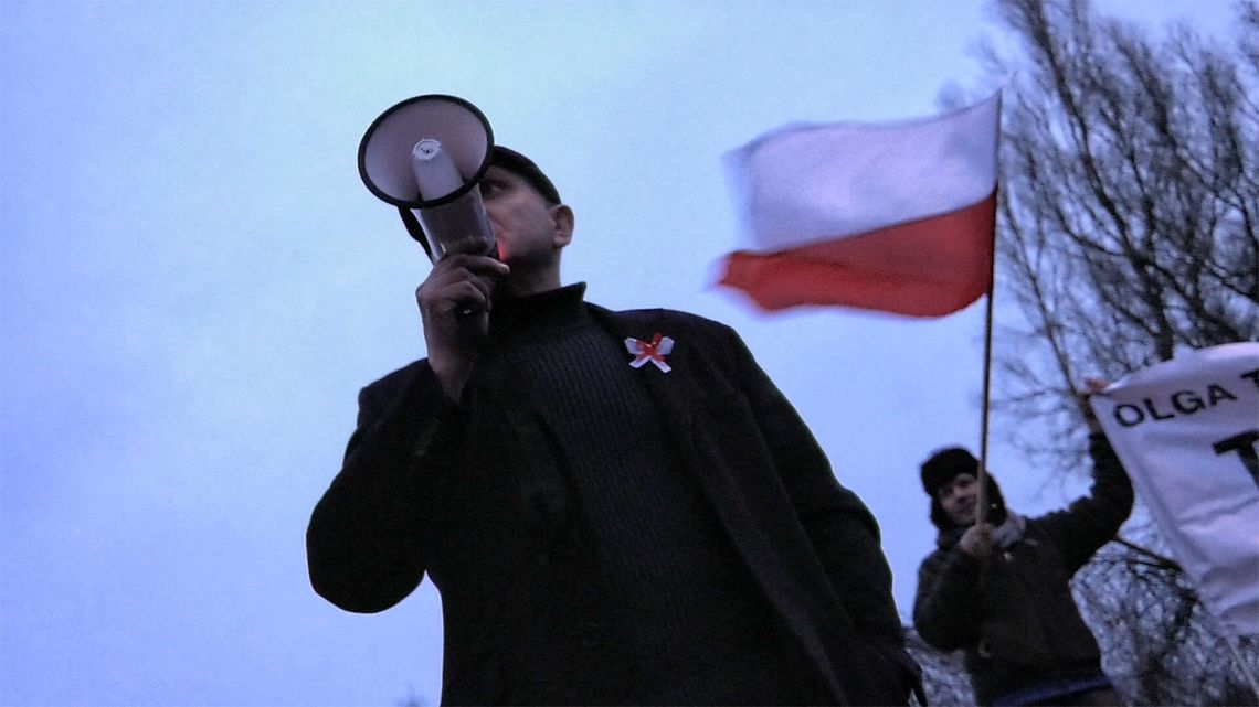 PROTESTY PRZED PREMIERĄ FILMU POKOT