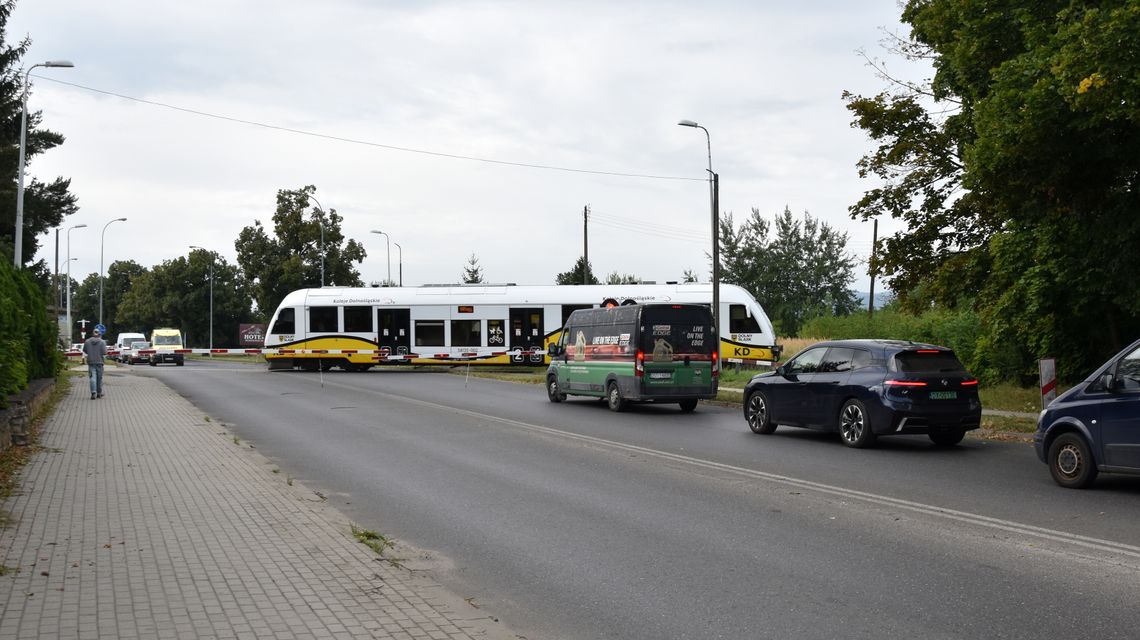 Remont przejazdu kolejowego Dzierżoniów-Bielawa