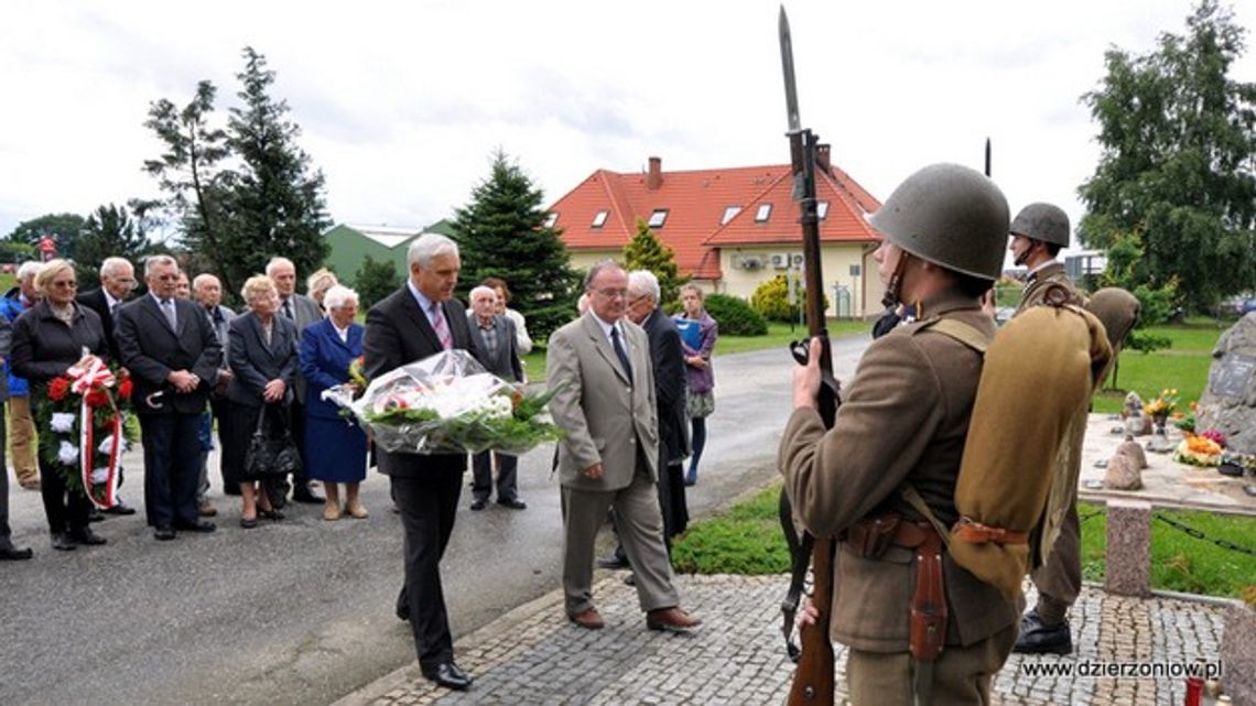 ROCZNICA TRAGEDII WOŁYŃSKIEJ ROCZNICA TRAGEDII WOŁYŃSKIEJ