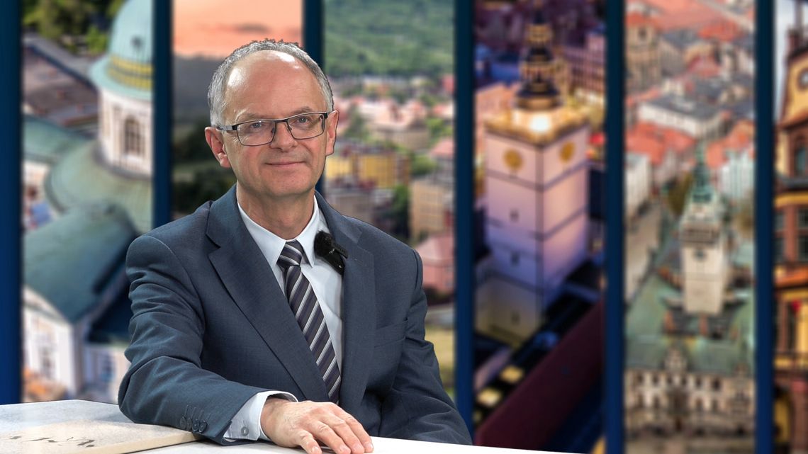 Rozmowa z dr Maciejem Szymczykiem, dyrektorem Muzeum Papiernictwa w Dusznikach-Zdroju