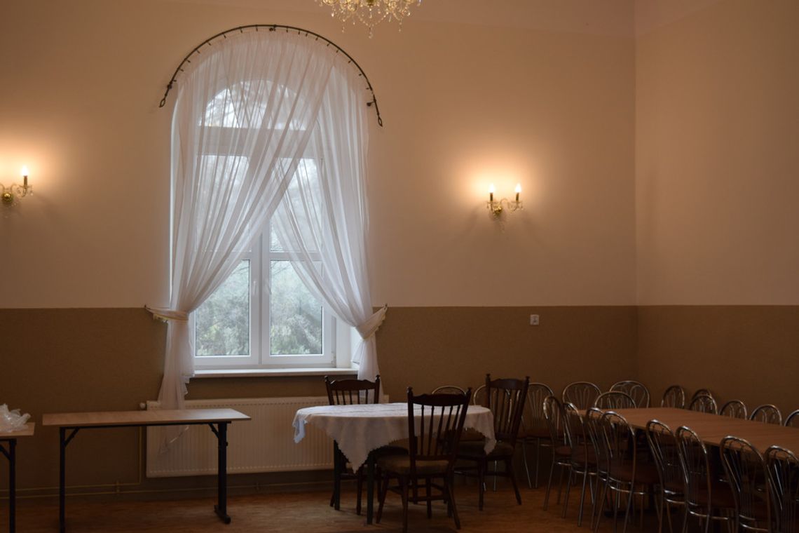 SALA W OWIEŚNIE PO REMONCIE SALA W OWIEŚNIE PO REMONCIE